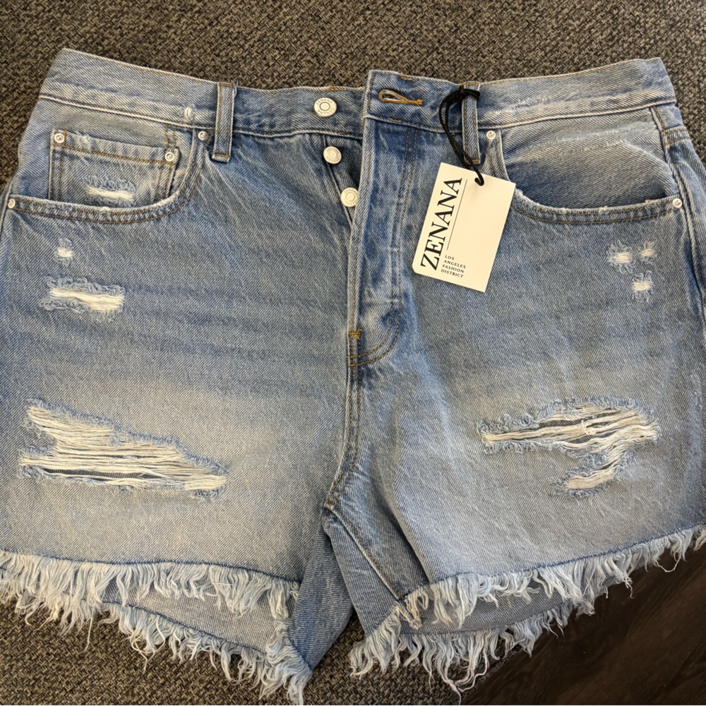 Zenana Outfitters Frayed Hem Jean Shorts - Light Blue